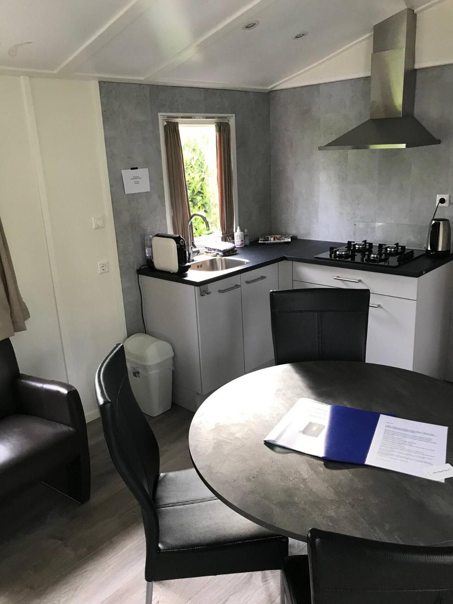 Charmante Woning Op Rustig Park Met Fietsen Эпе Экстерьер фото